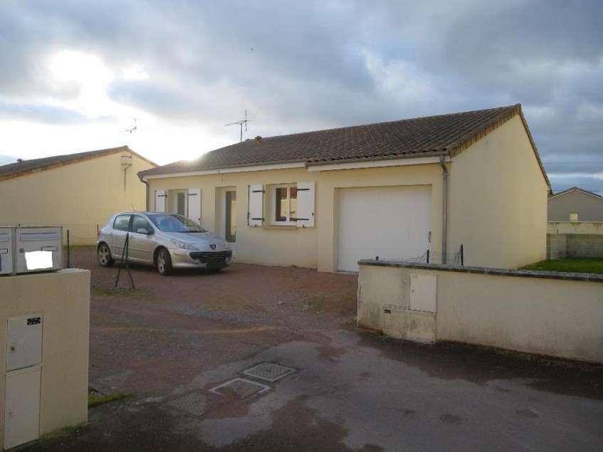 Image pour Location Pavillon de plain-pied a Thouars 675 euro